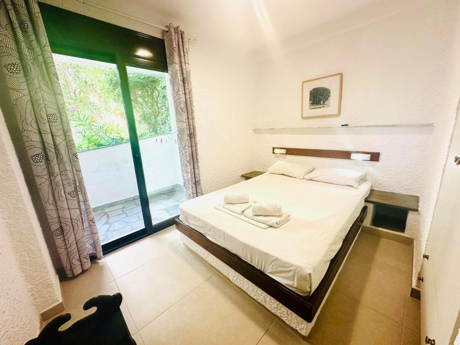 Argo Apartments เนอาโปติไดอา ห้อง รูปภาพ