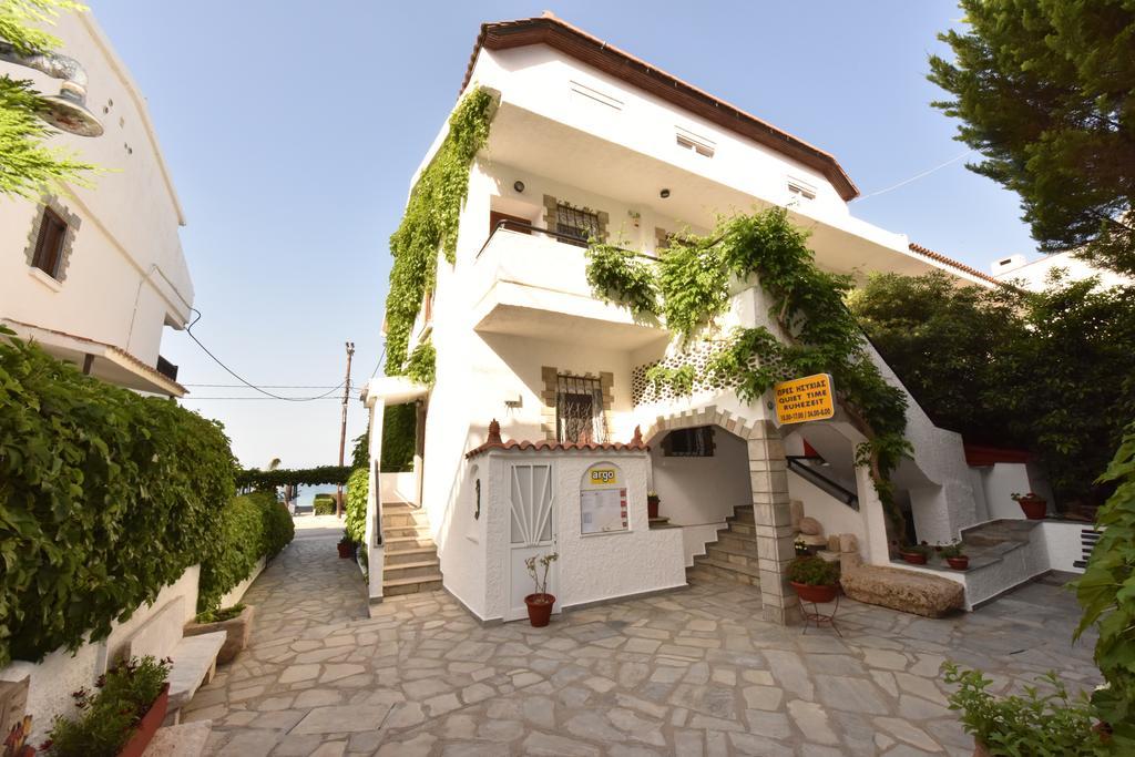 Argo Apartments เนอาโปติไดอา ภายนอก รูปภาพ